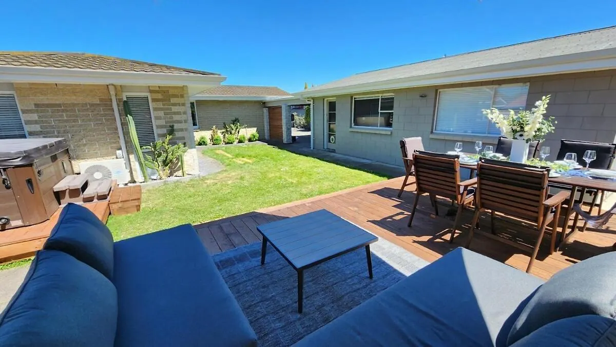 Prázdninový dům Spacious 5Bdr 2Ba 2Lr Plus Sleepout Family Home Christchurch